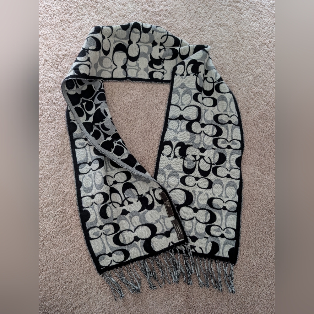 Coach Black and Gray Signature Scarf